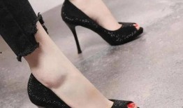 仆人原神爆料高跟鞋视频,高跟鞋角色惊艳登场，仆人视角揭秘神秘舞者